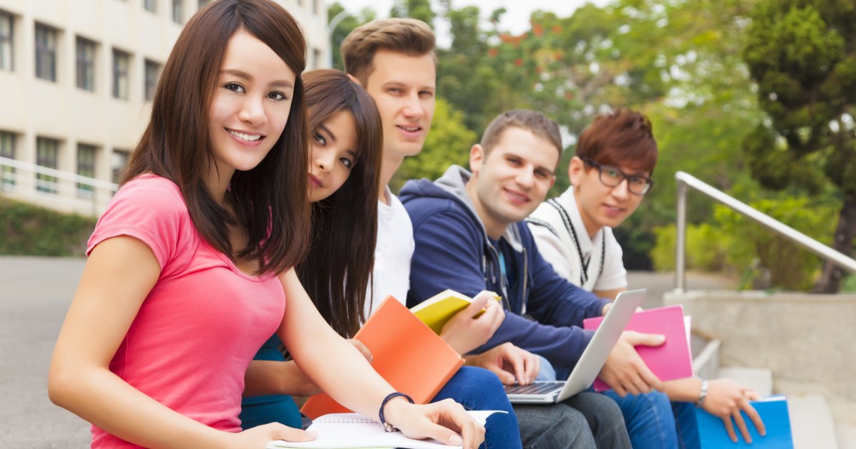 Diferencias entre universidades licenciadas y no licenciadas por la Sunedu